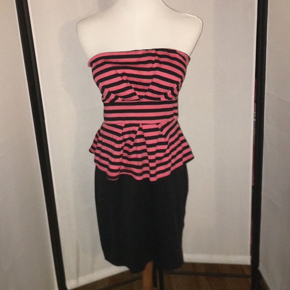Salmon pink dress
